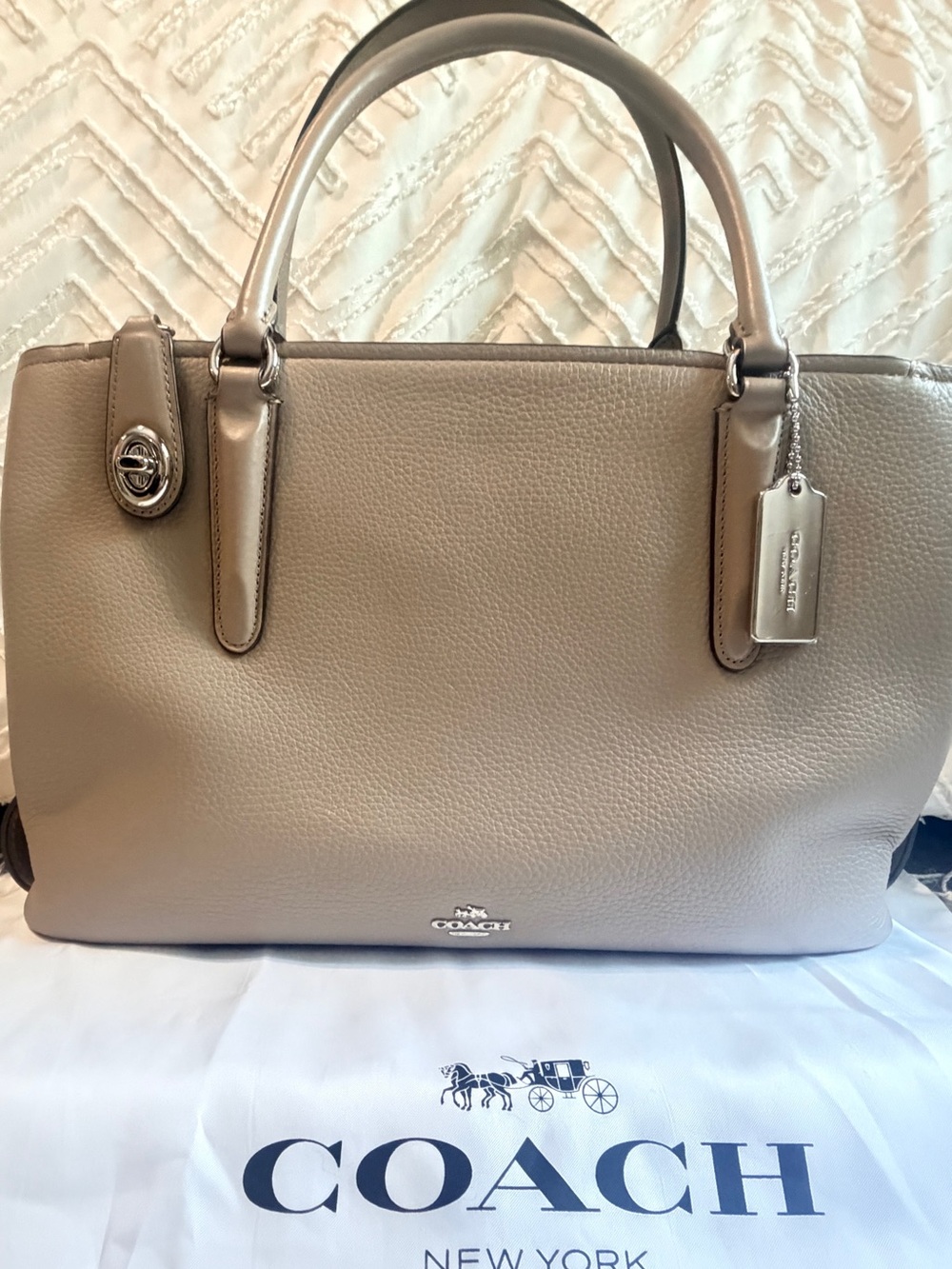 Coach Brooklyn 34 Carryall in Taupe pebbled leather. NWOT.